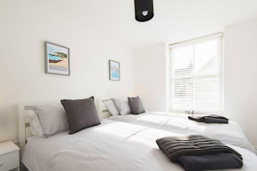 Pebble Bay - beautiful apartment in Deal, close to the beach